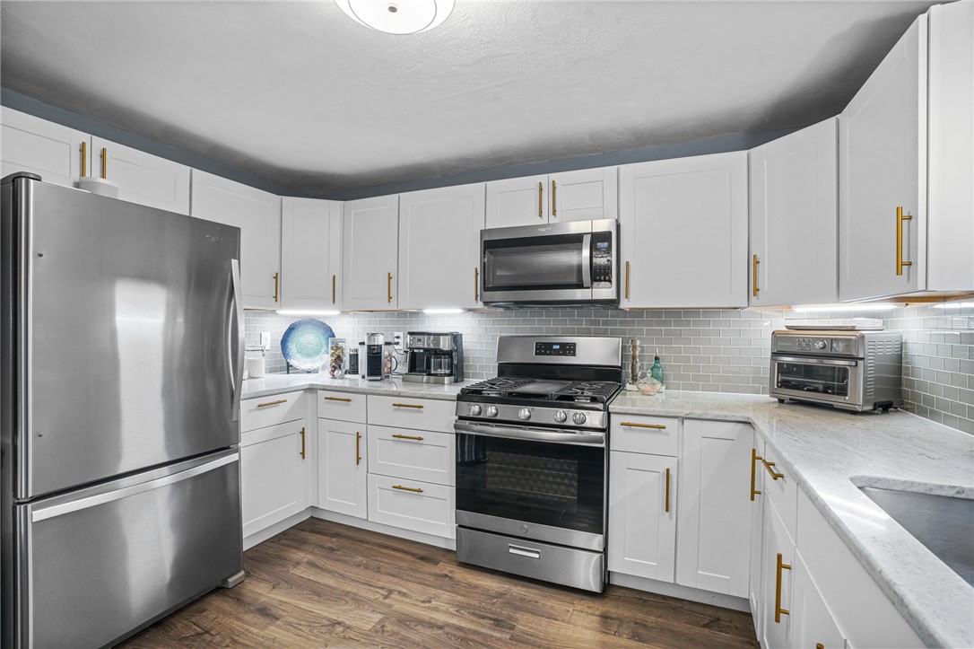 8 Tamarac Drive B