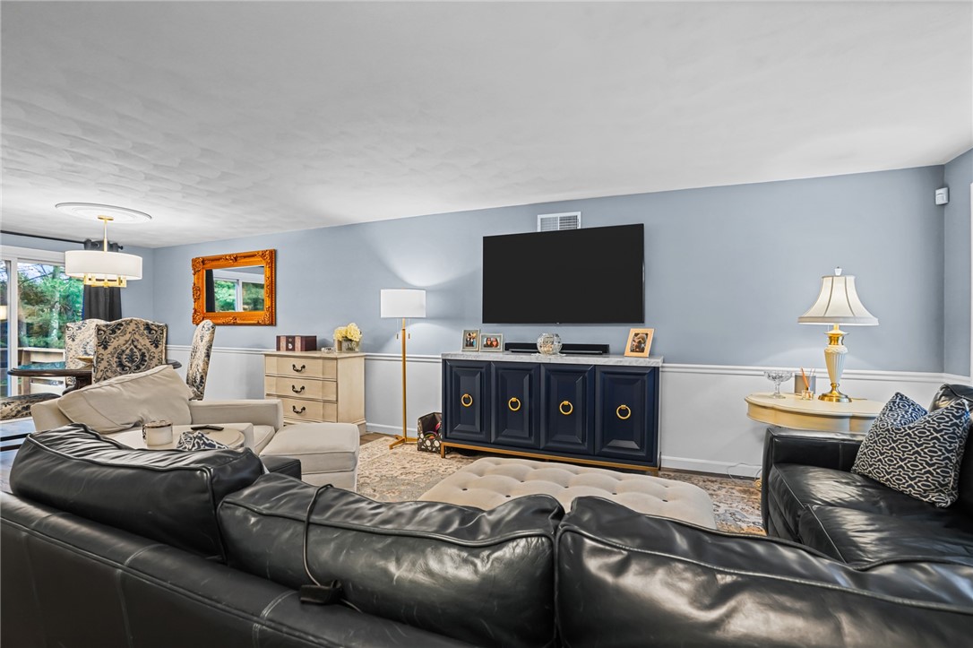 8 Tamarac Drive B
