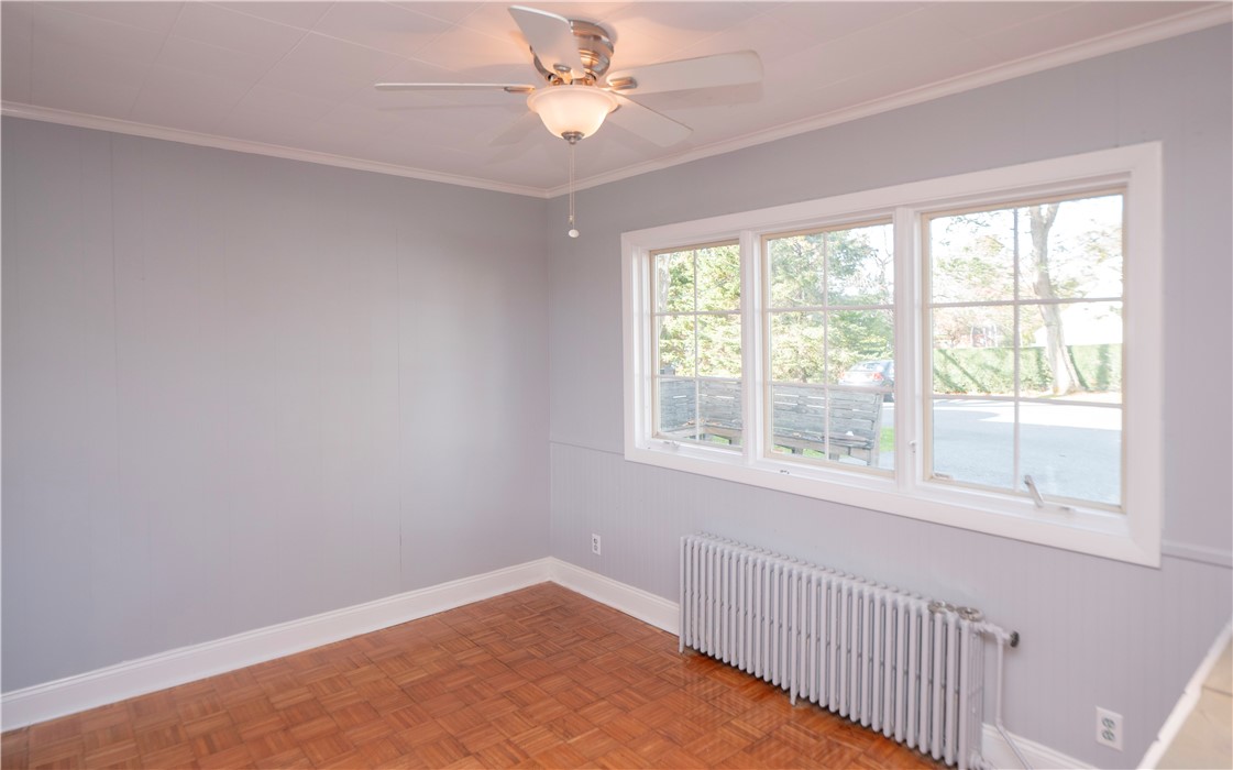 438 Wolcott Avenue 7