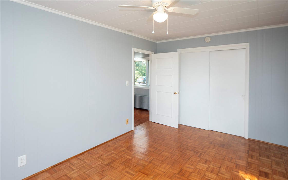 438 Wolcott Avenue 7