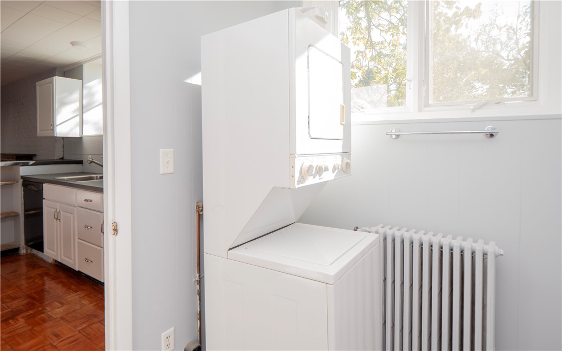 438 Wolcott Avenue 7