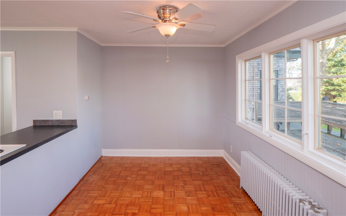438 Wolcott Avenue 7