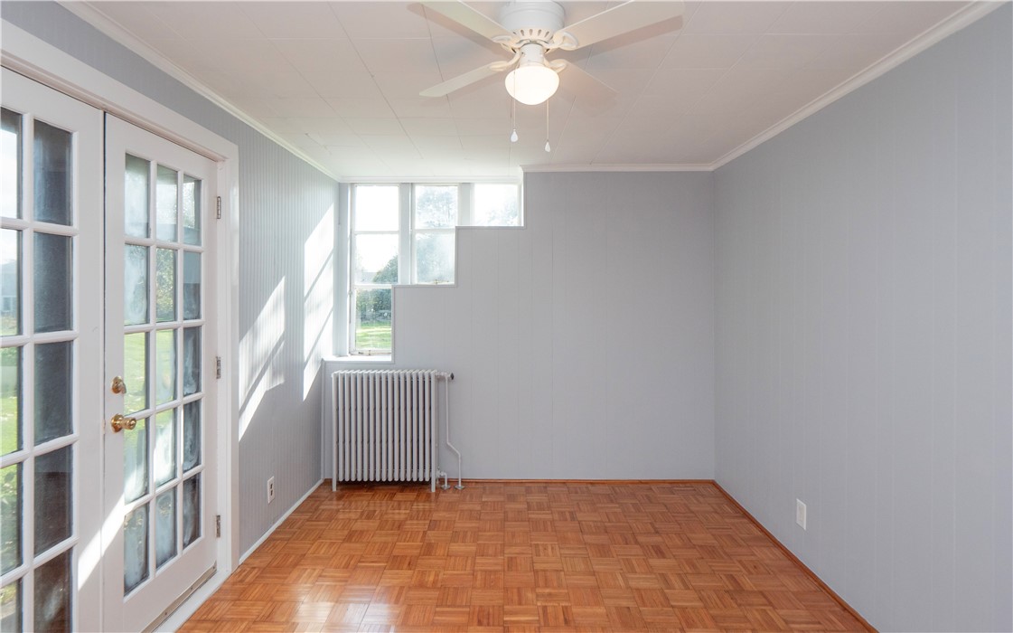 438 Wolcott Avenue 7