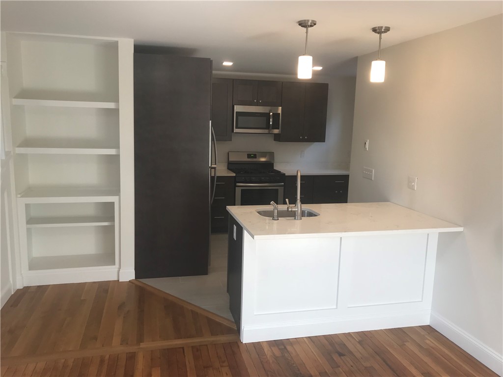 445 Broadway B