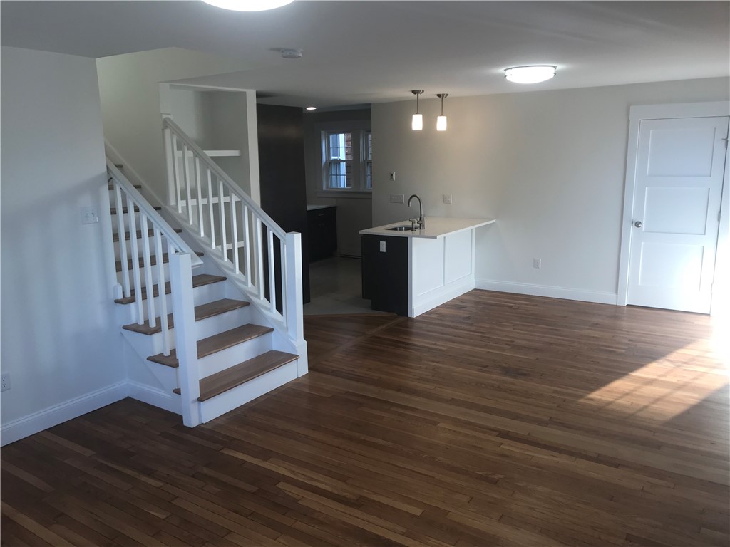 445 Broadway B