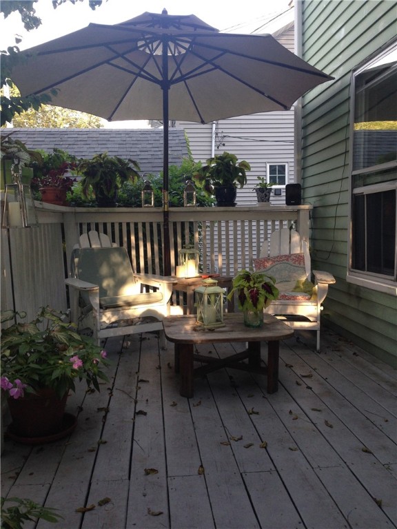 80 VanZandt Avenue