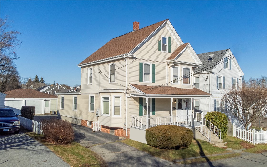 11 Robinson Street