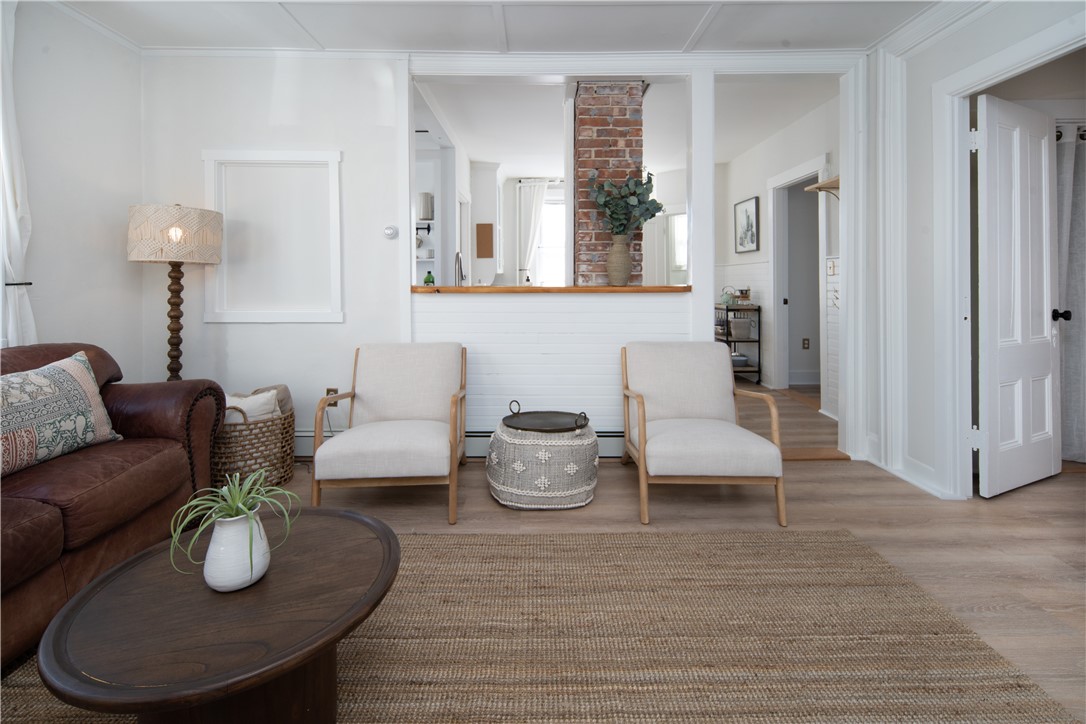 18 Meeting Street 1