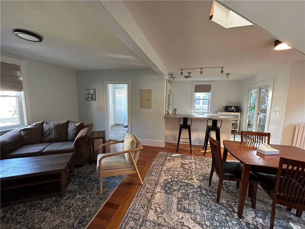 8 Friendship Street B
