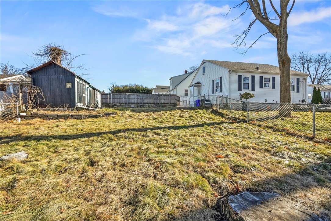 247 Grosvenor Avenue