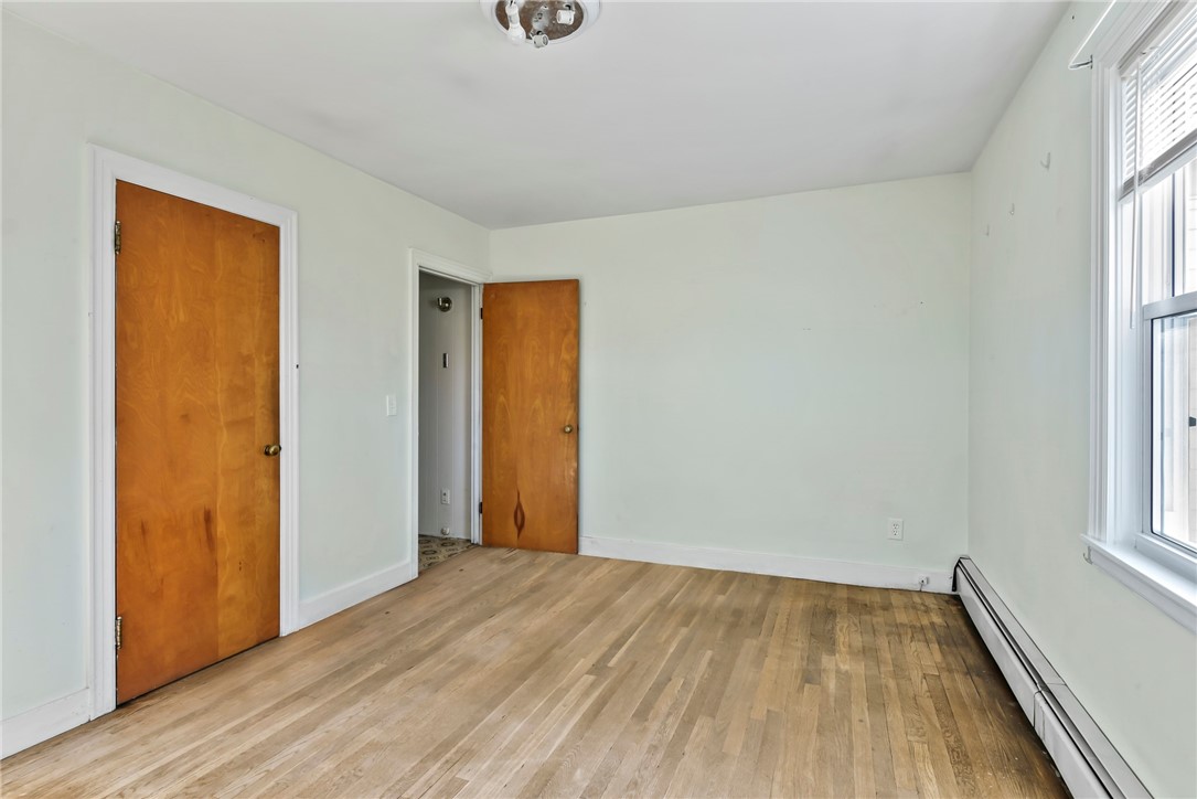 247 Grosvenor Avenue