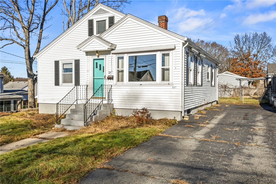 247 Grosvenor Avenue