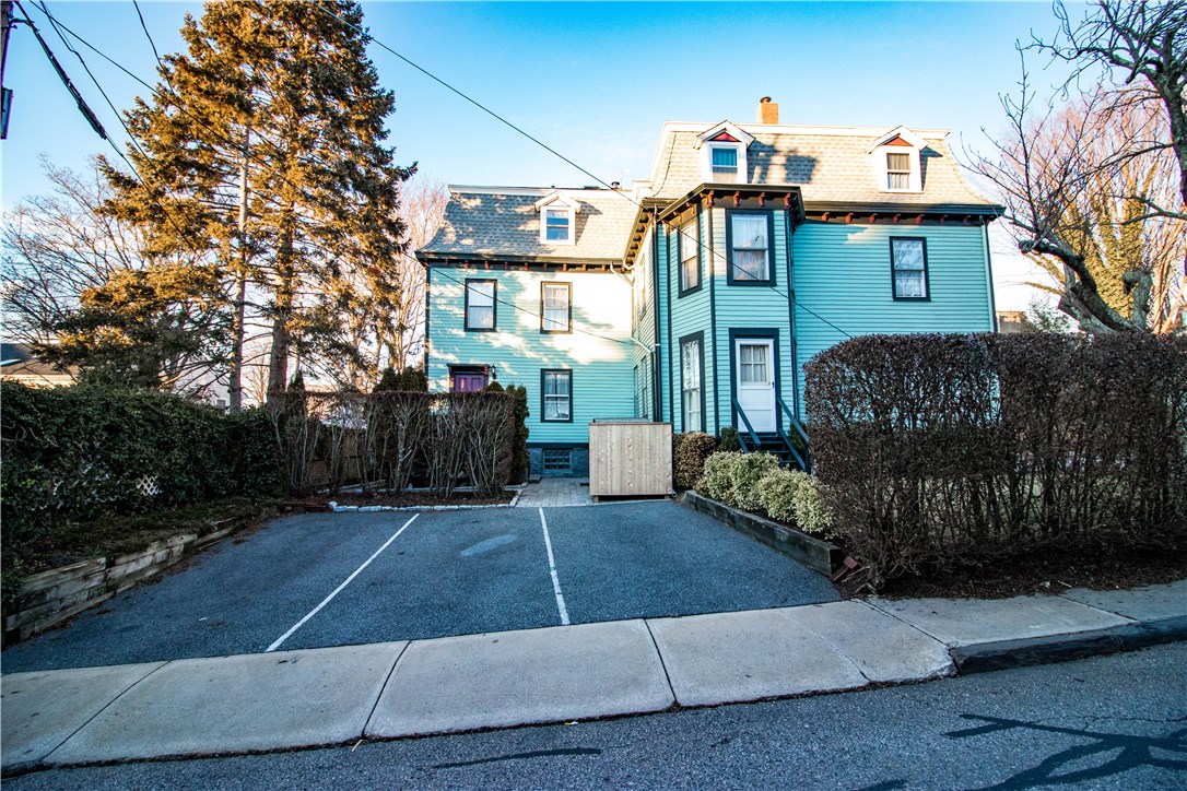 21 School Street 2