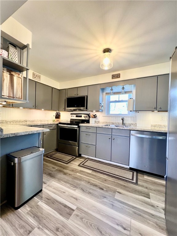 3075 E Main Road