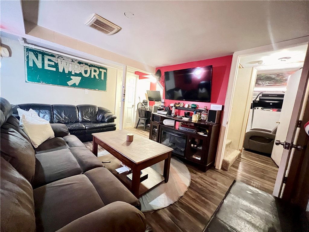 3075 E Main Road