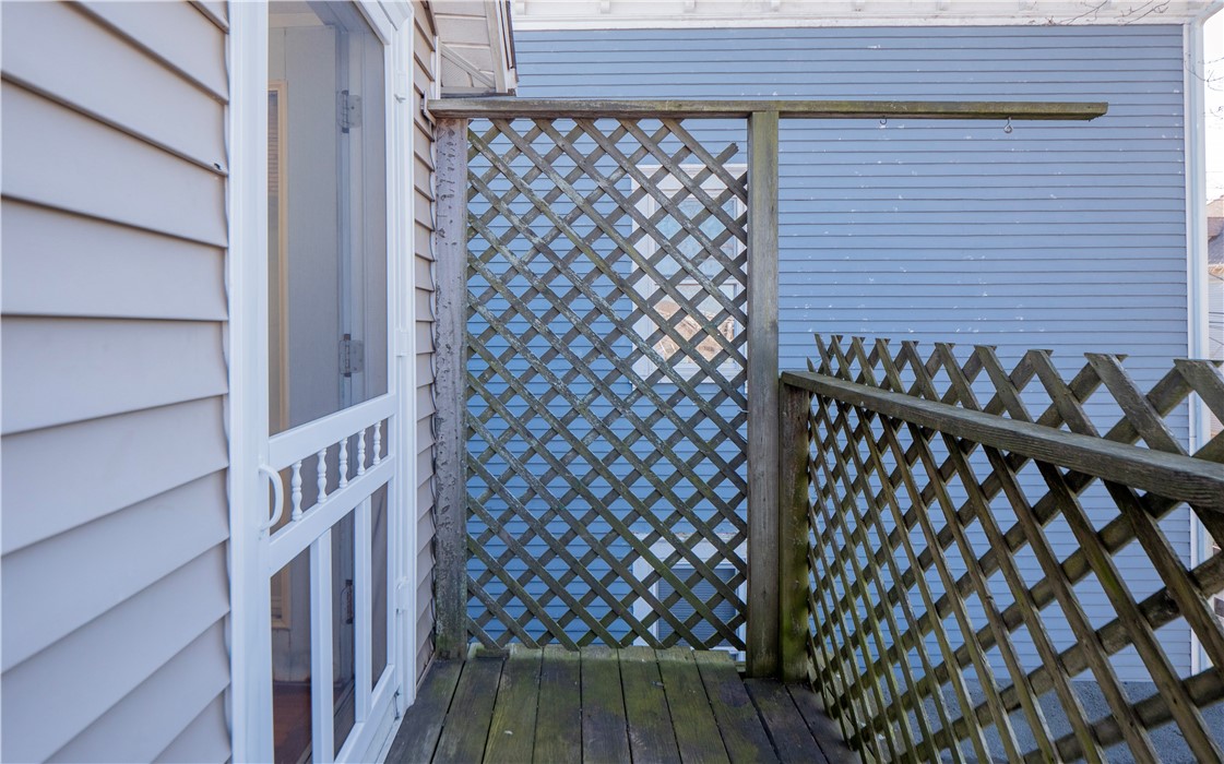 8 Pleasant Street 2E