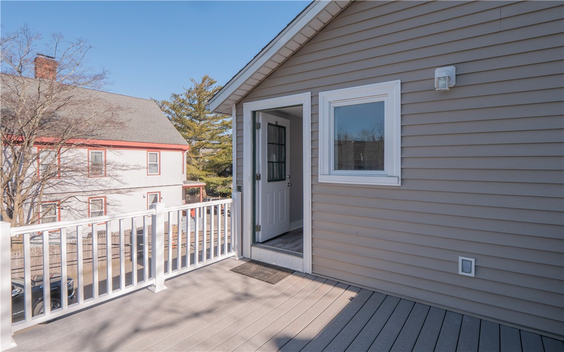 8 Pleasant Street 2E