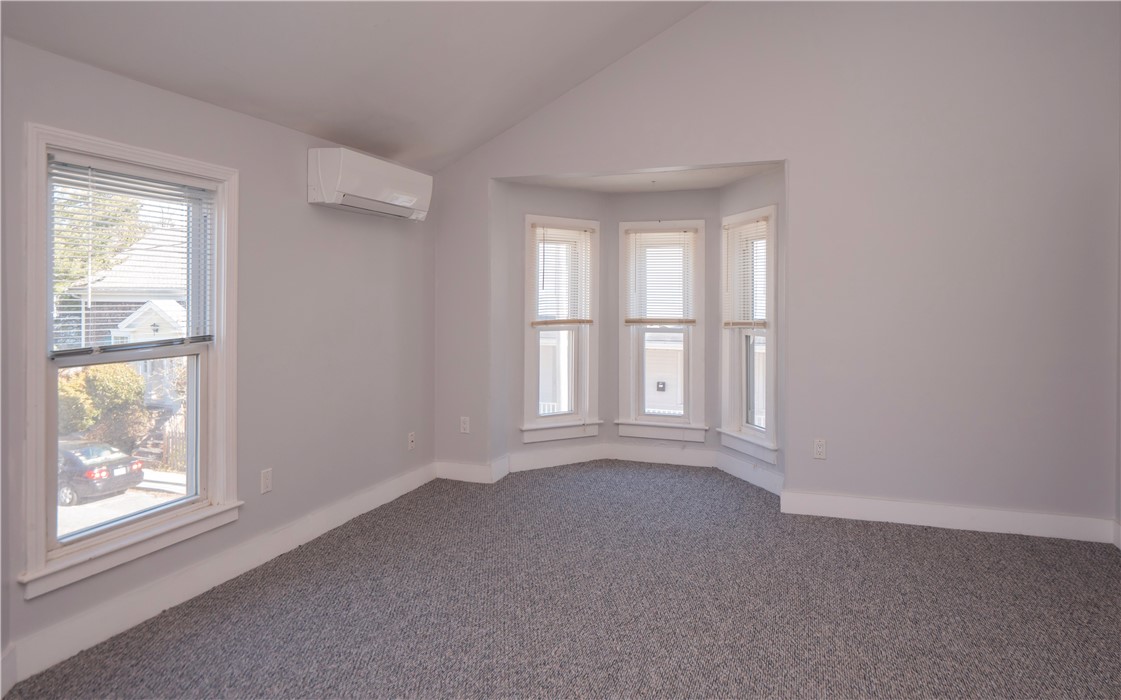 8 Pleasant Street 2W