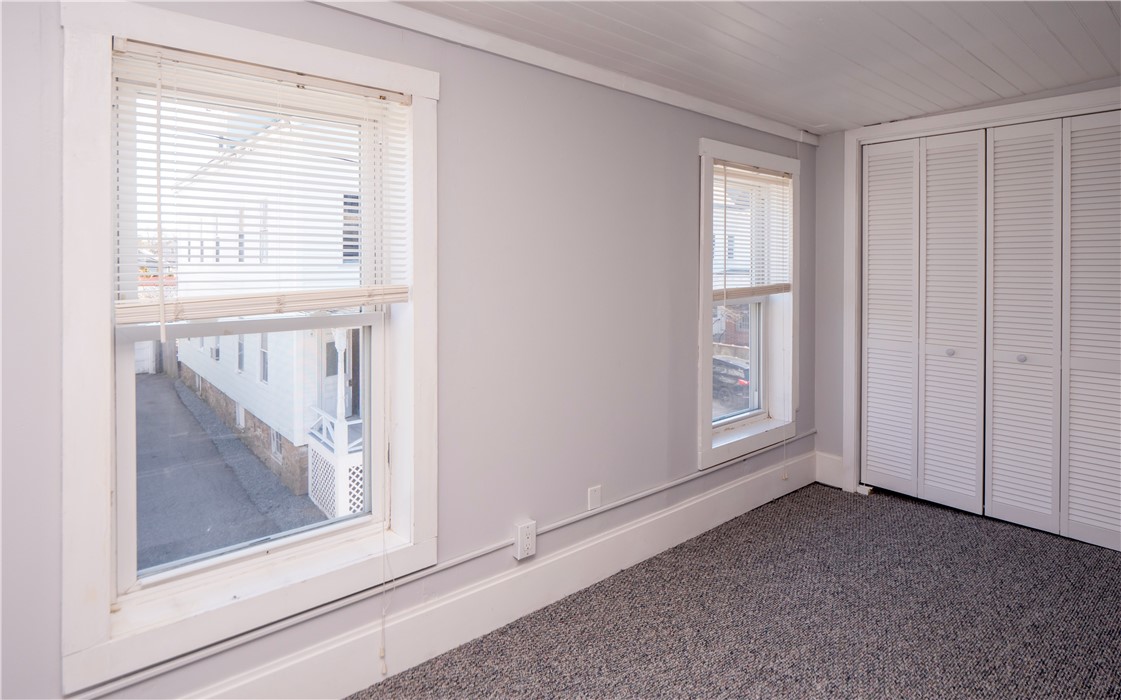 8 Pleasant Street 2W