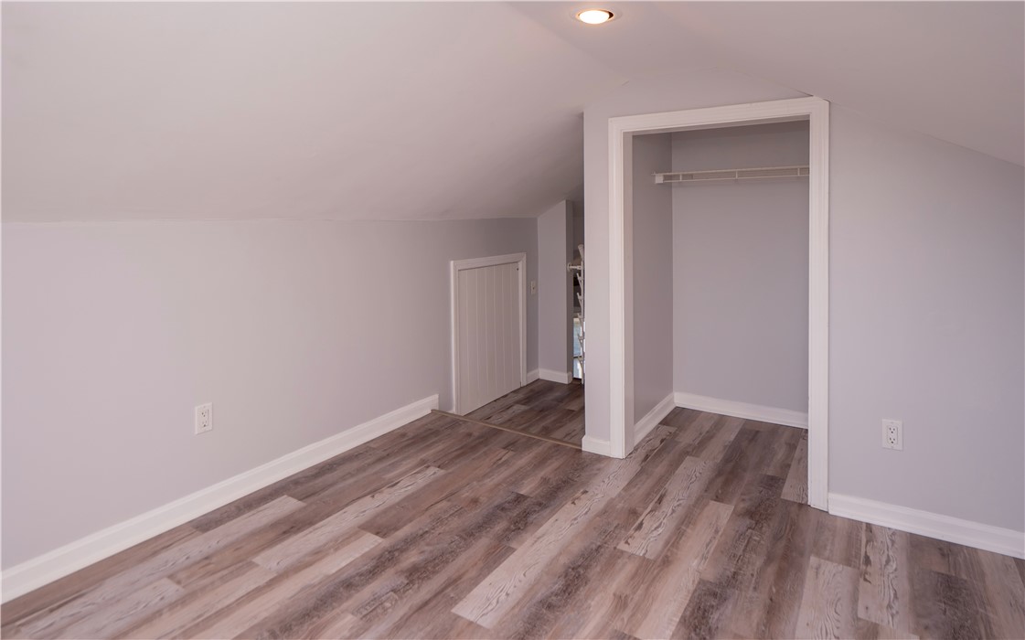 8 Pleasant Street 2W