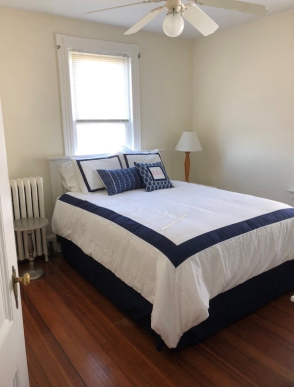 30 Narragansett Avenue