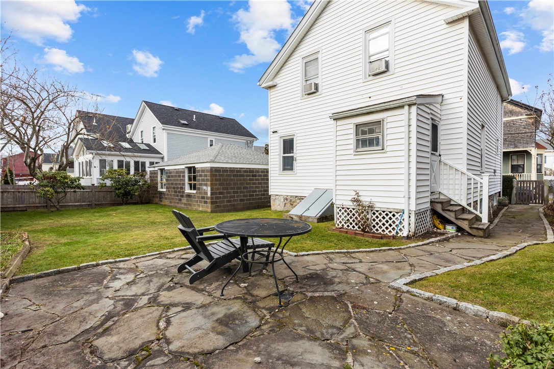 6 Lucas Avenue