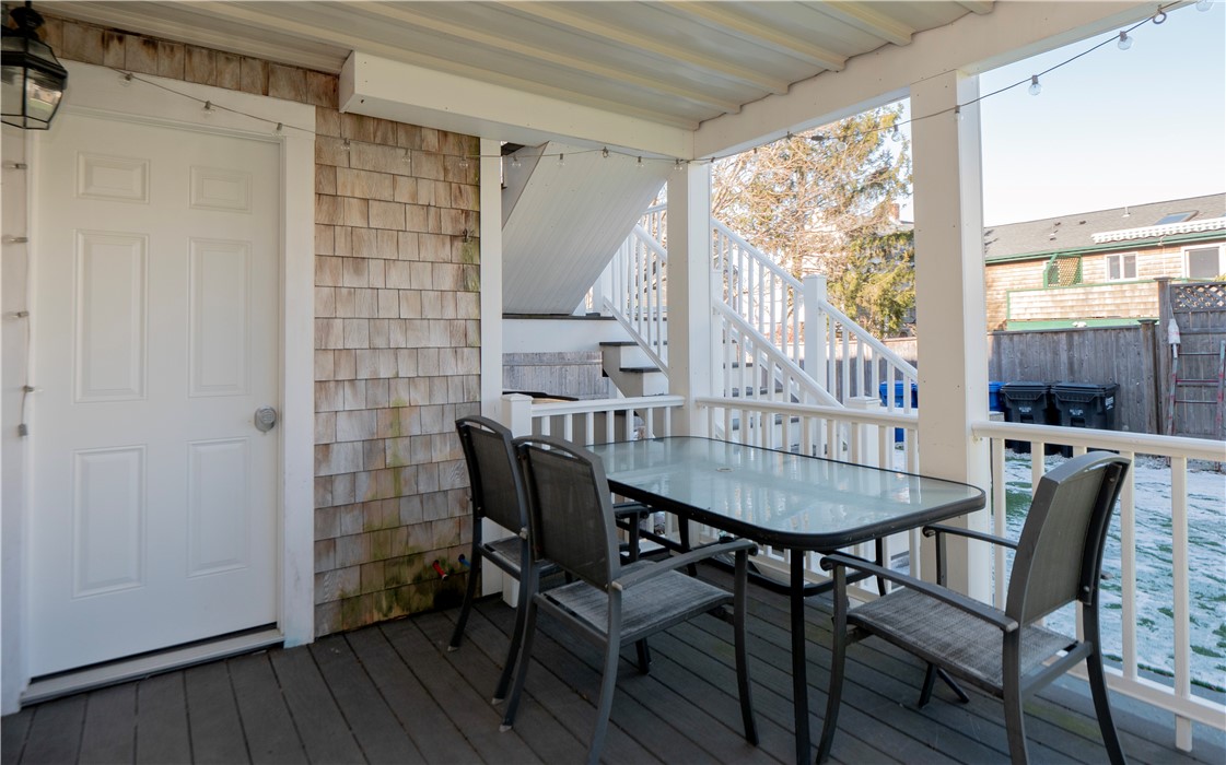 18 Lee Avenue 1