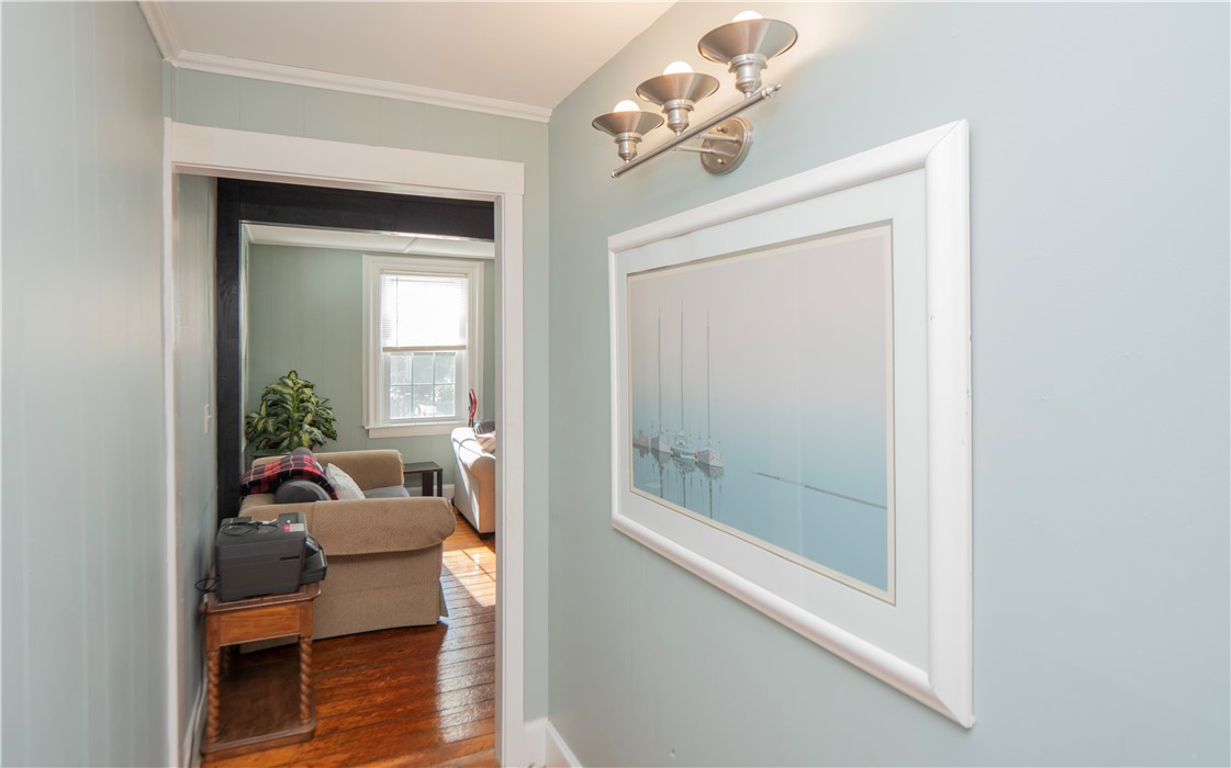 18 Lee Avenue 1