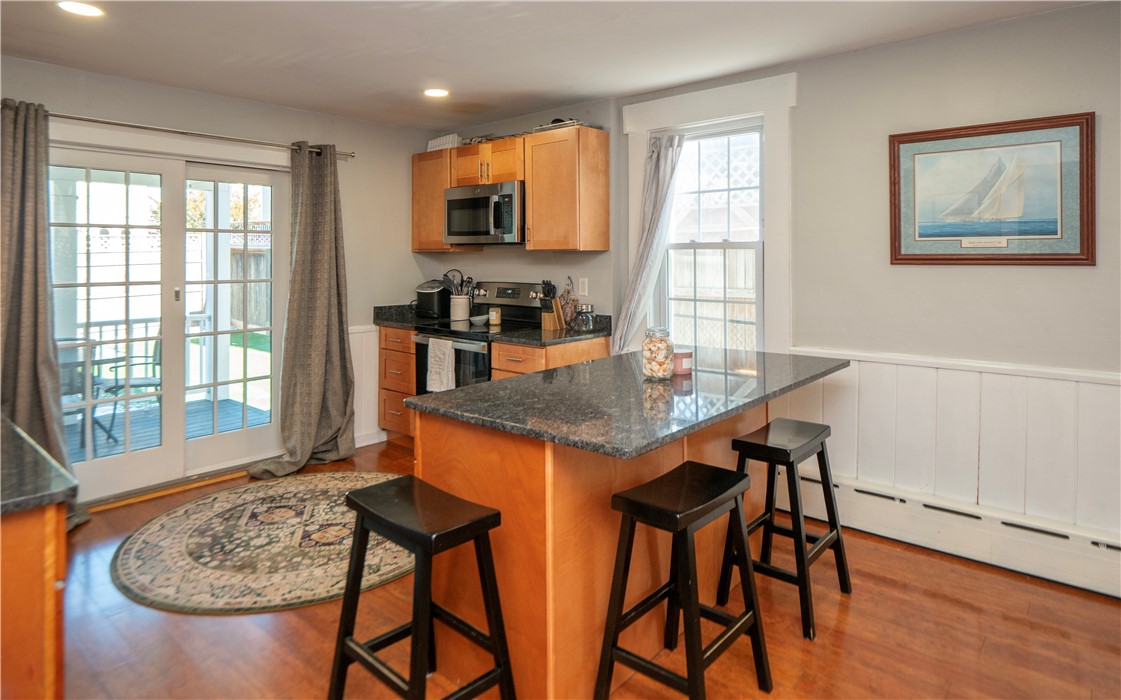 18 Lee Avenue 1