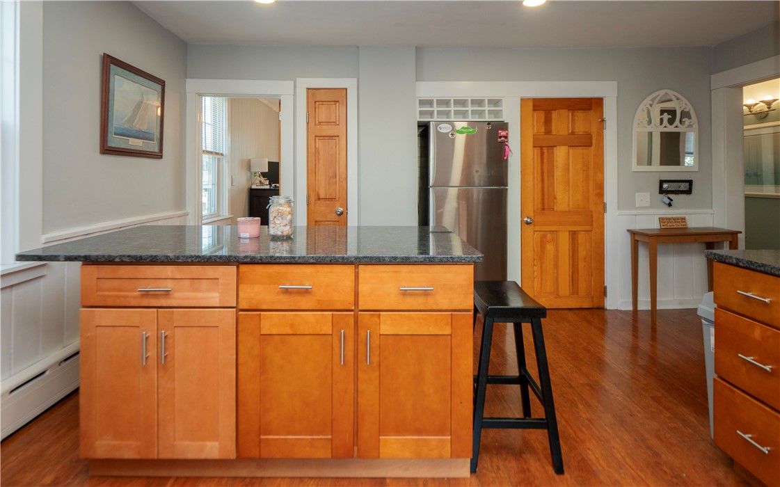 18 Lee Avenue 1