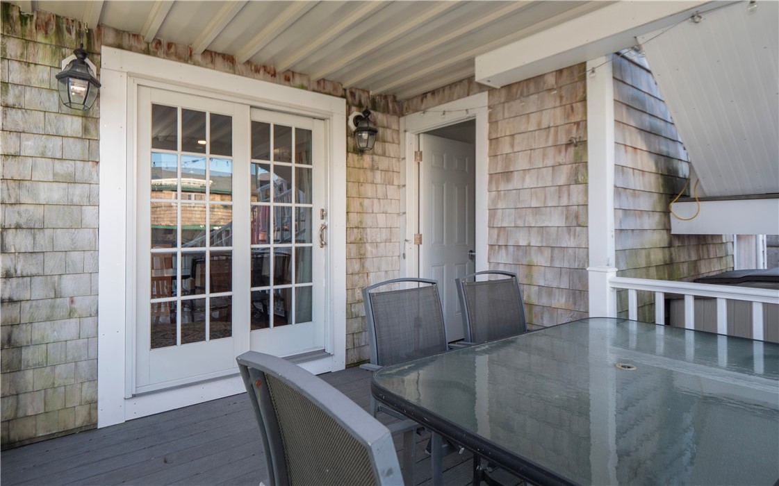 18 Lee Avenue 1
