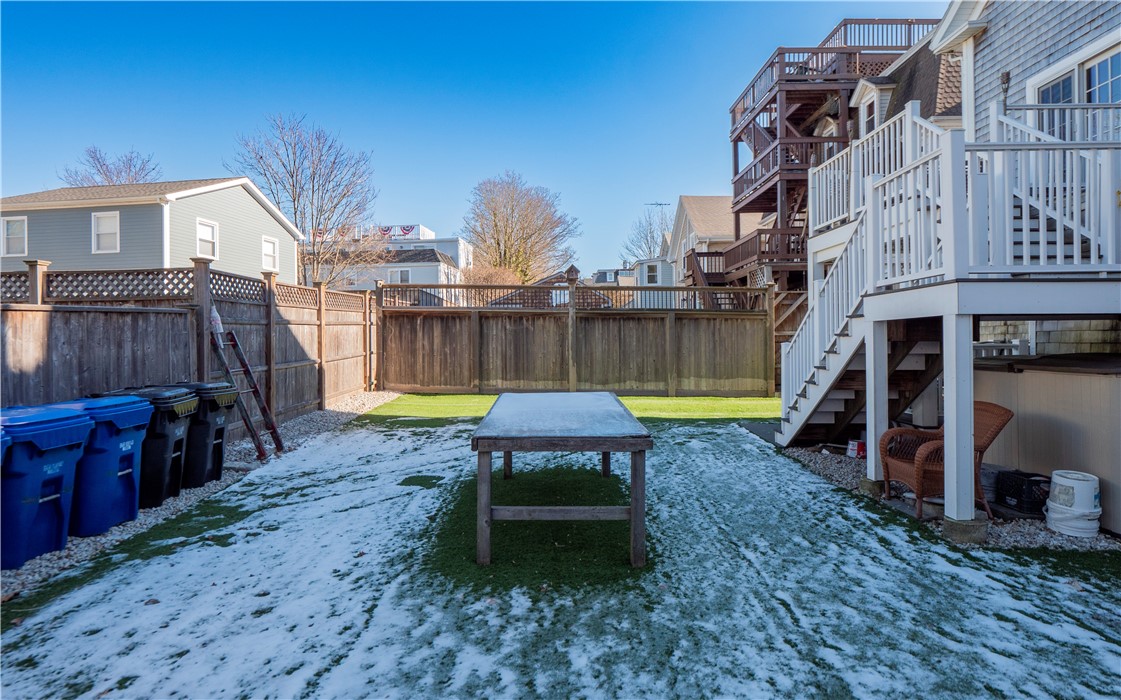 18 Lee Avenue 1