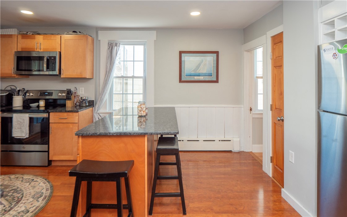 18 Lee Avenue 1
