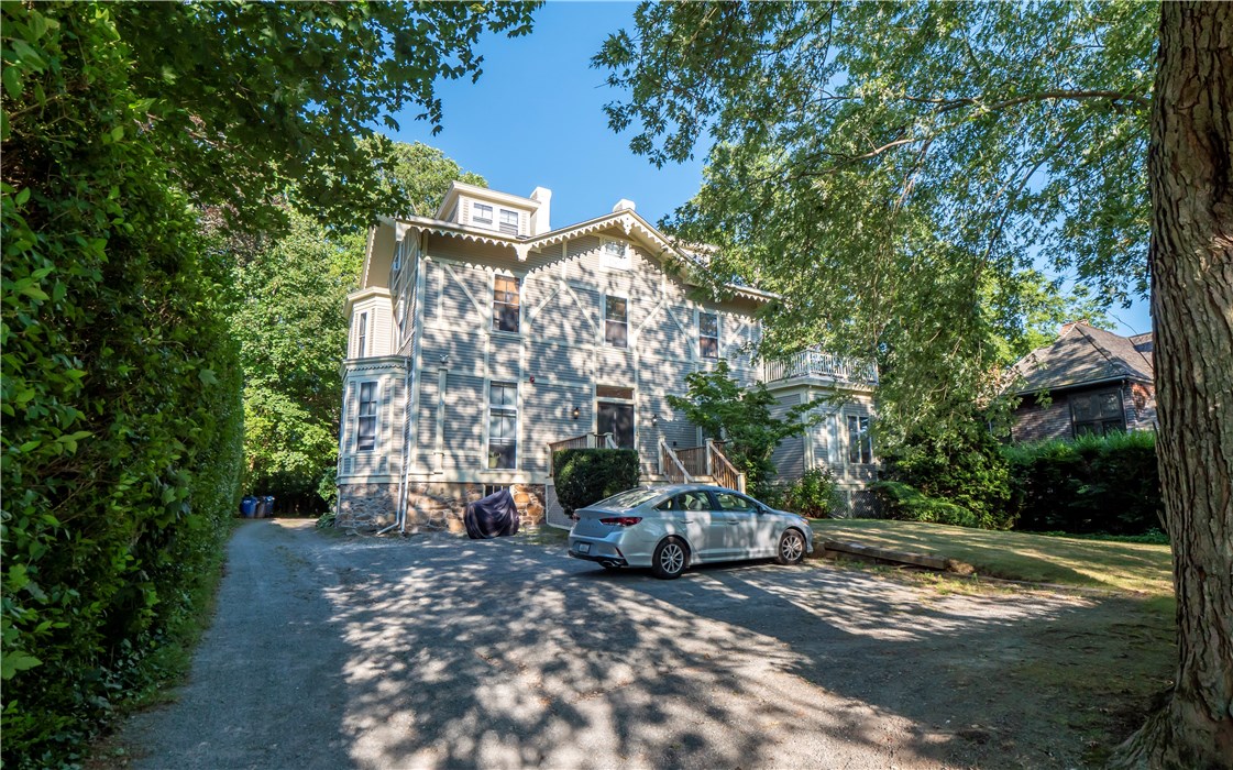 4 Red Cross Avenue 1A