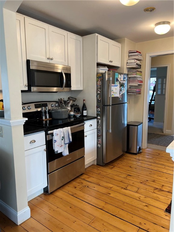 85 Howland Avenue
