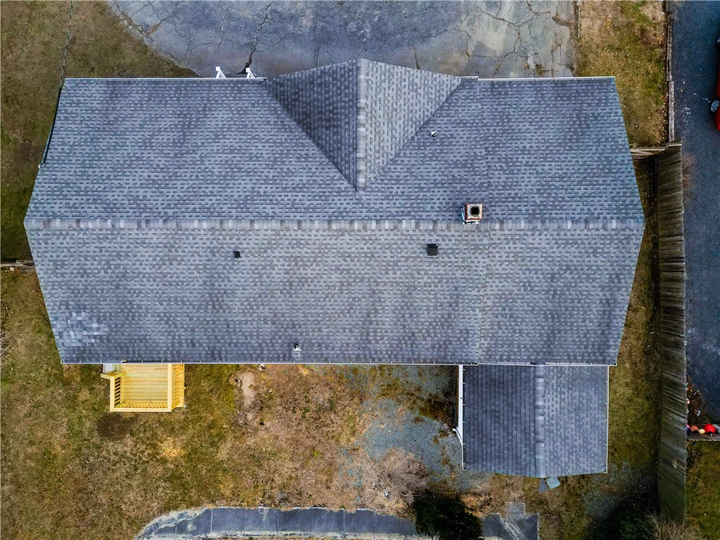 1560 West Main Road