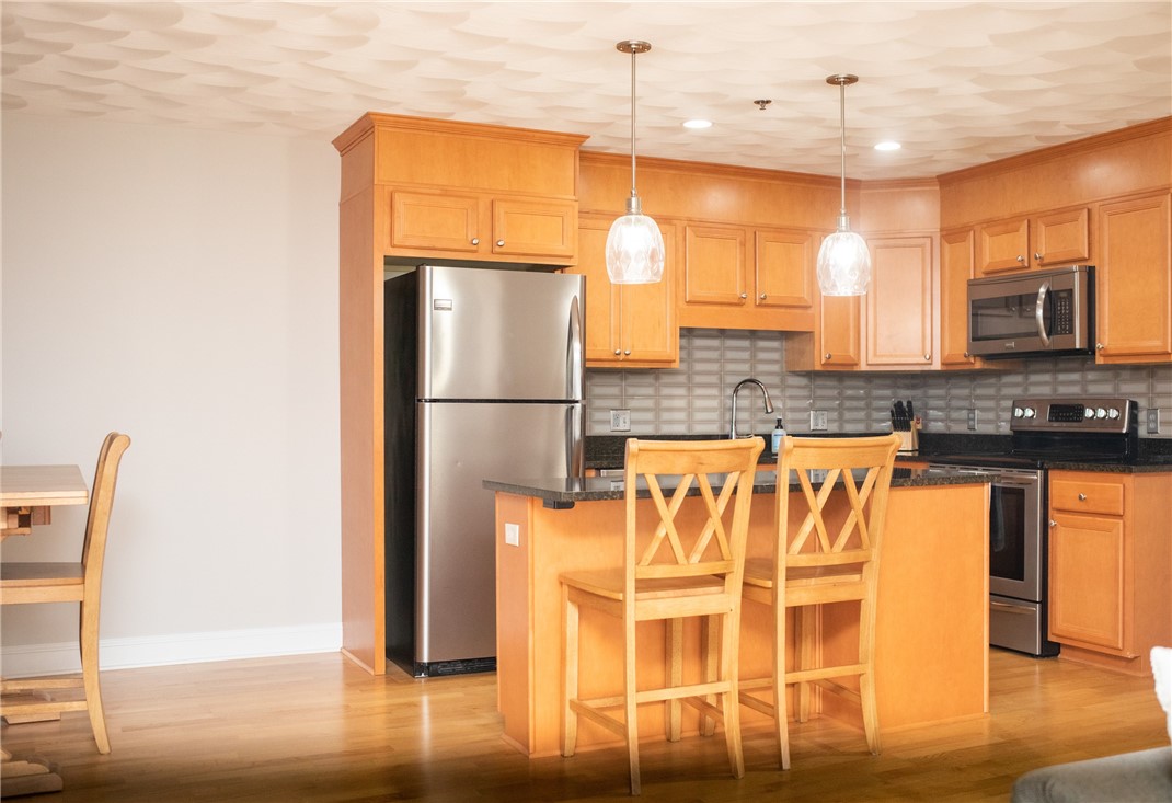 15 Saw Mill Drive 305