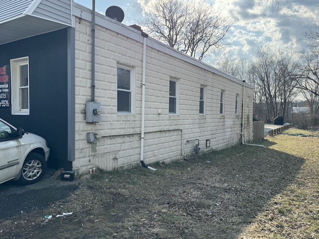 258 Woonasquatucket Avenue