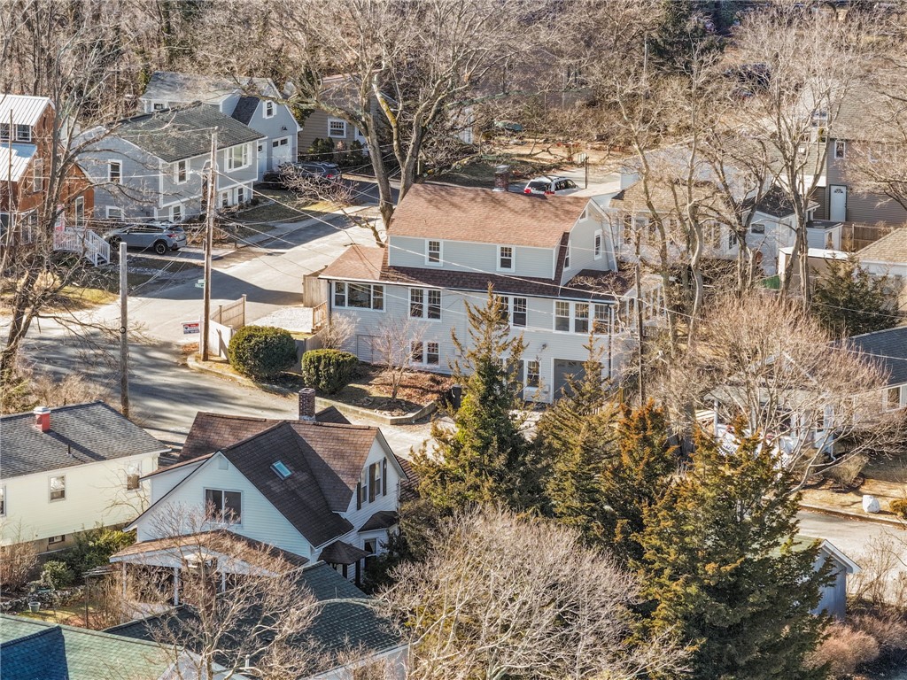 1 Staples Avenue