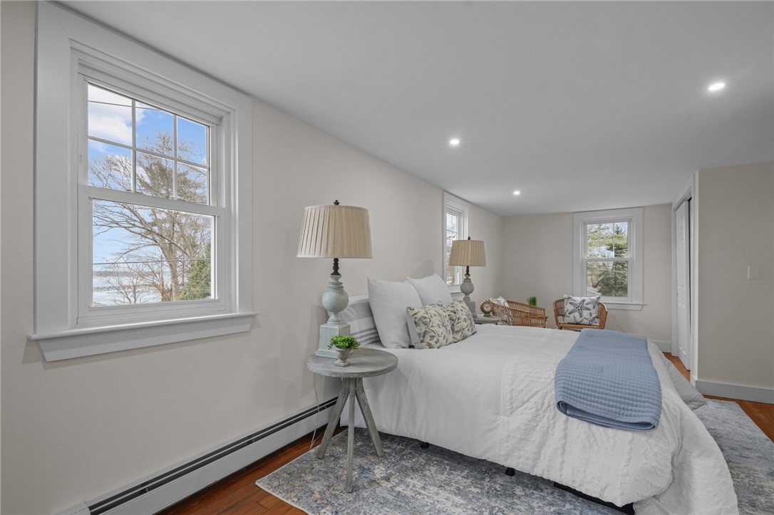 1 Staples Avenue