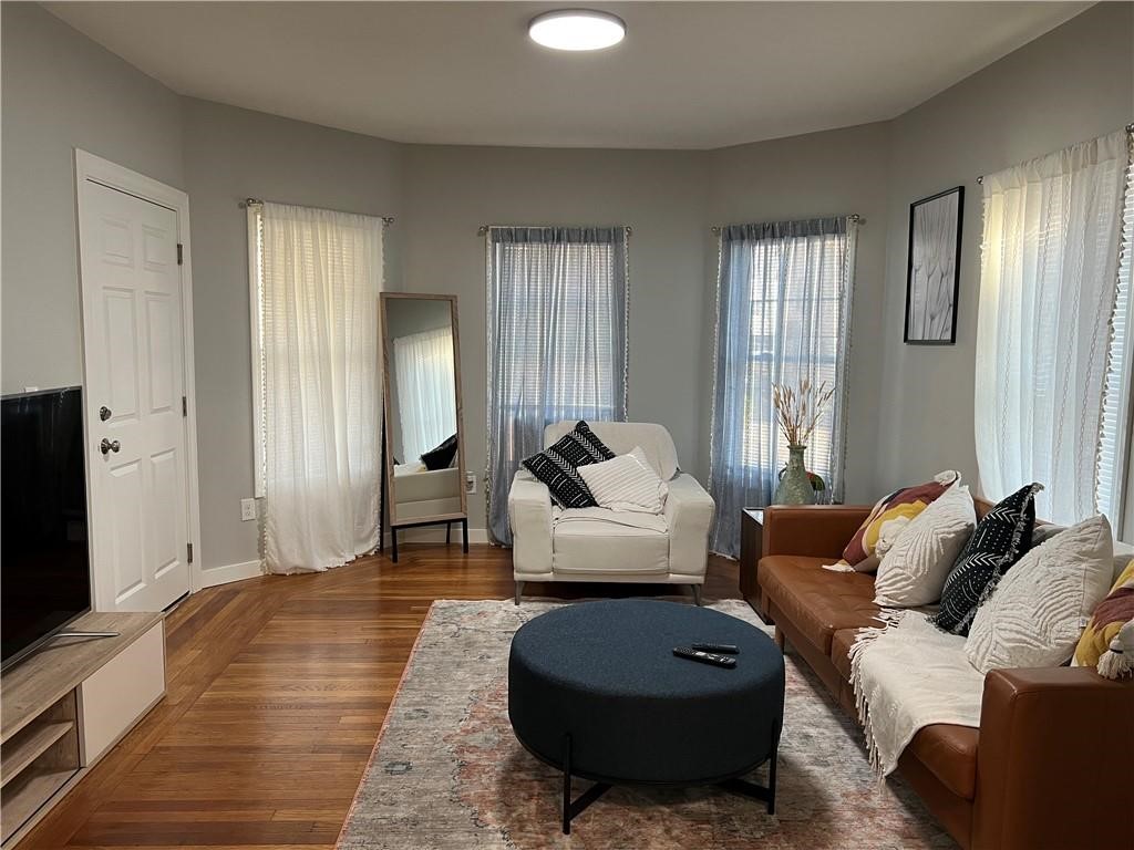 40 Hawthorne Avenue 1