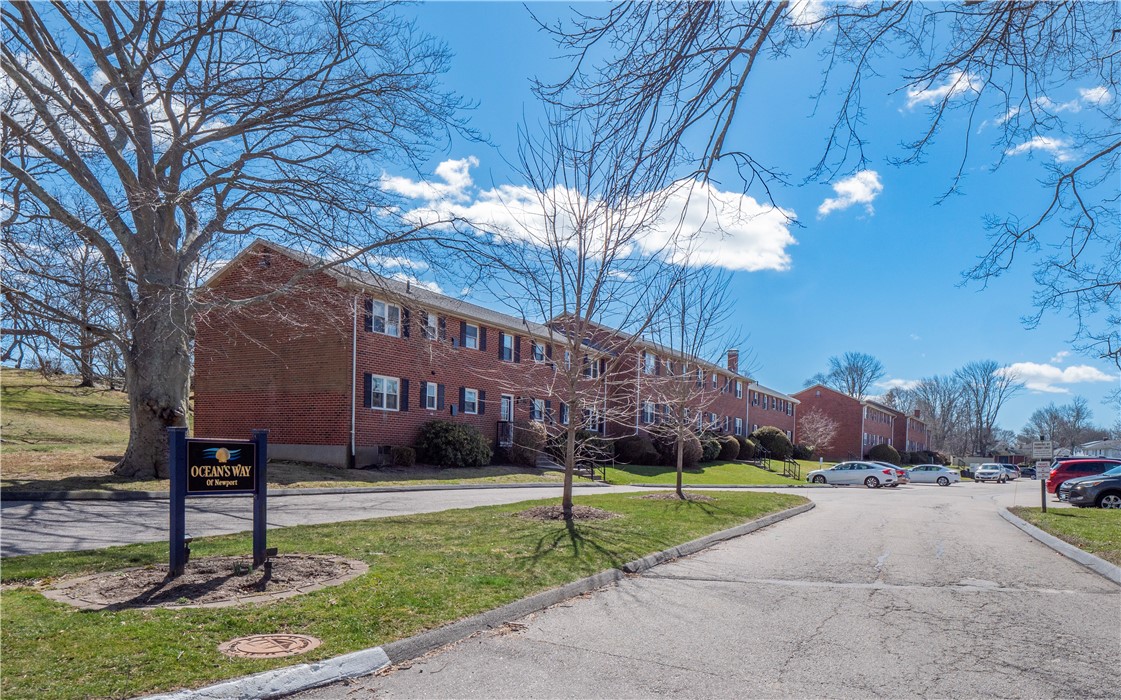 70 Carroll Avenue 310
