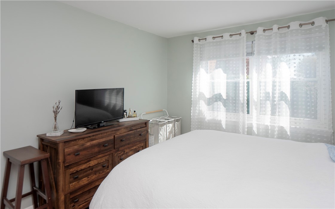 70 Carroll Avenue 310