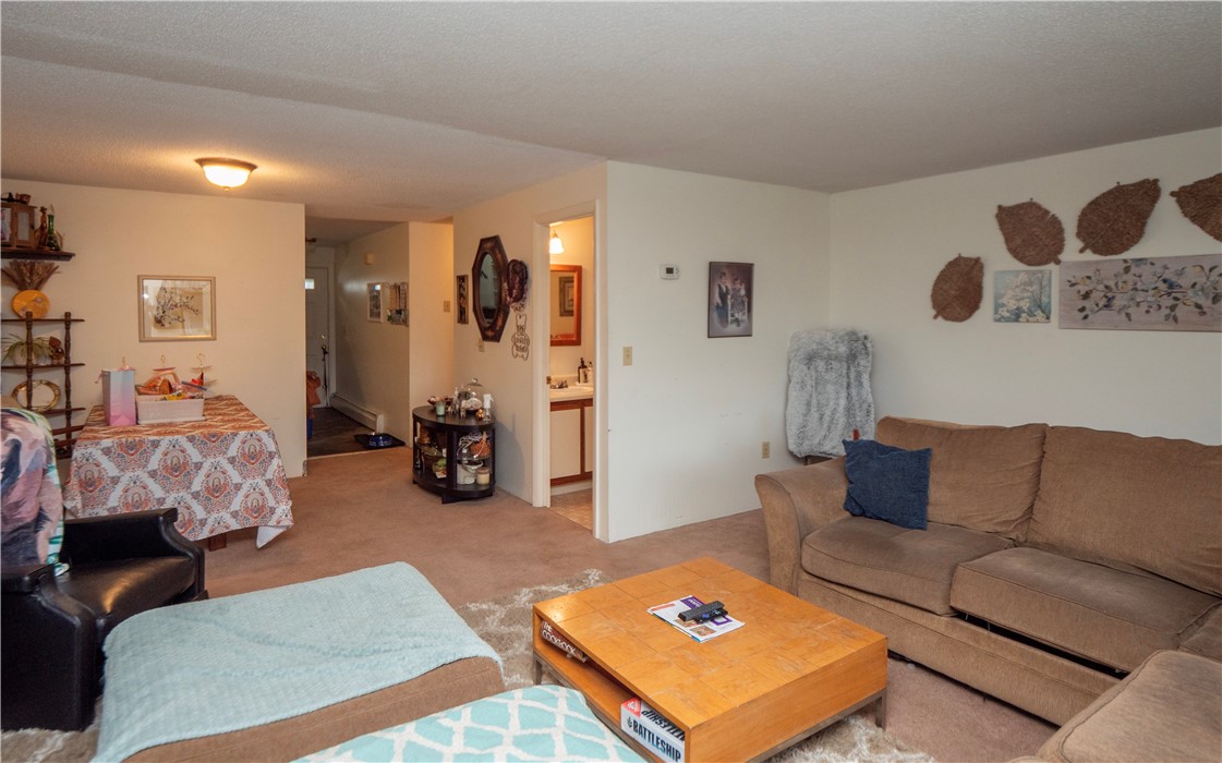 66 Girard Avenue 324