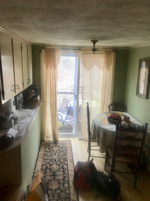 79 W Allenton Road