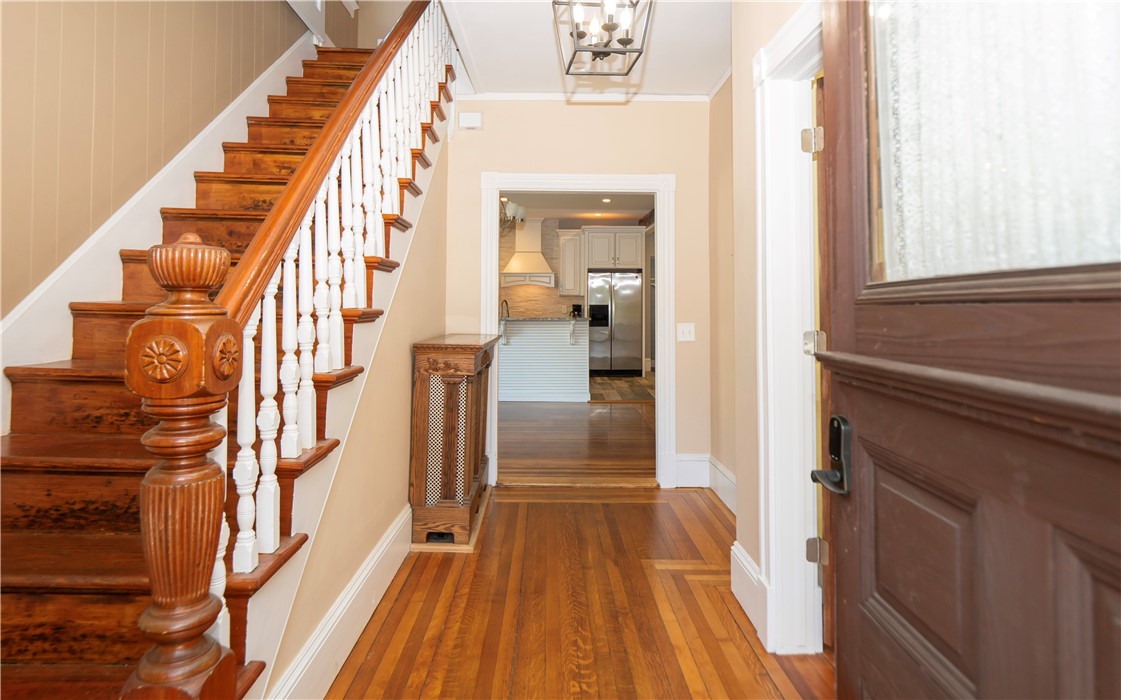 28 Rhode Island Avenue