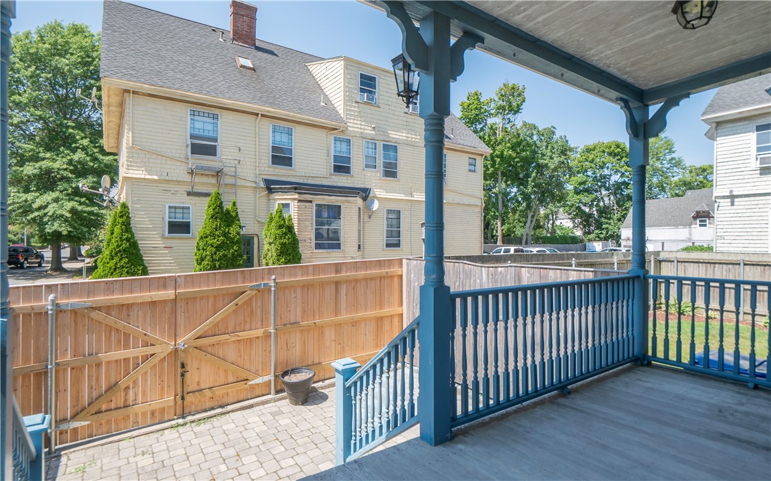 28 Rhode Island Avenue