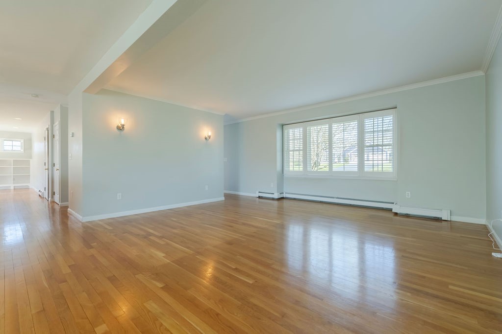 141 Meadow Lane