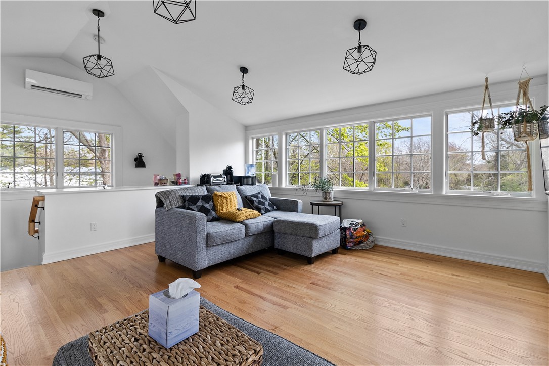 255 Bulgarmarsh Road