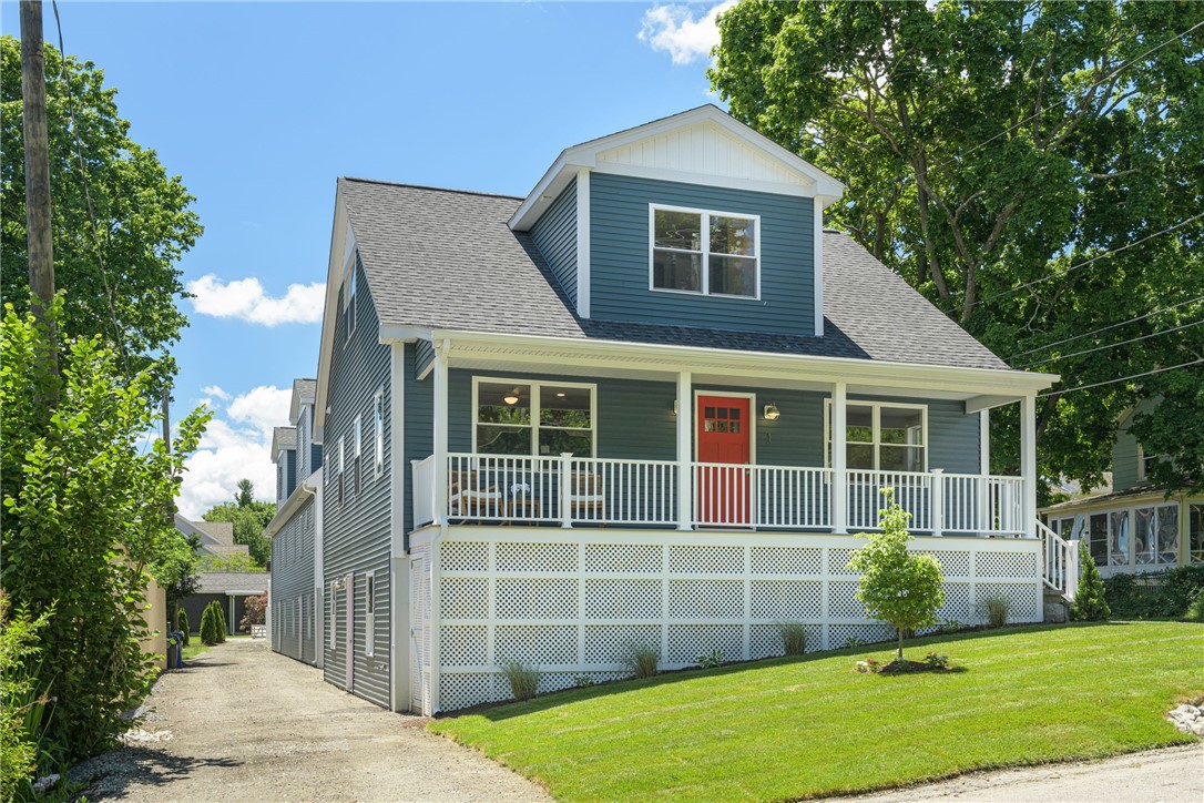 1 Coggeshall Avenue